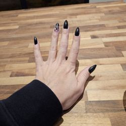 Tulip Nails - Halloween set 2026