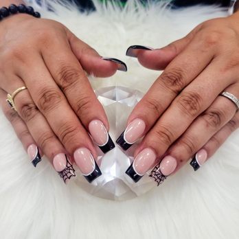 Elsa' Nail Spa & Lashes - Love my nails - Nail Salons Near Me - Bakersfield, California