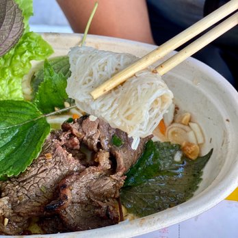 Viet Citron - Banh hoi beef sirloin - Vietnamese Near Me - Burlington, Massachusetts Viet Citron - Banh hoi beef sirloin - Vietnamese Near Me - Burlington, Massachusetts