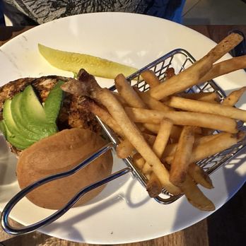 Yard House - Chicken sandwich with gluten free bun and fries - Bars Near Me - Moorestown, New Jersey Yard House - Chicken sandwich with gluten free bun and fries - Bars Near Me - Moorestown, New Jersey