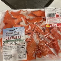 CTown Supermarkets - This imitation crab meat was completely spoiled and heavily contaminated with a strong chemical smell of soap and laundry detergent. Additio