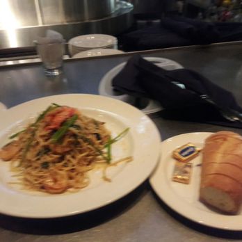 Yard House - Bars Near Me - Hallandale Beach, Florida