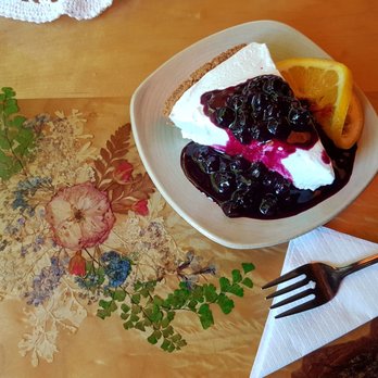 The Yellow Deli - Sandwiches Near Me - Courtenay, British Columbia