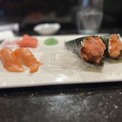 Salmon hand roll!