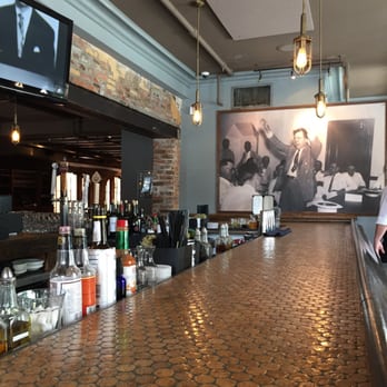 Kingfish Kitchen & Cocktails - Awesome ambience. Get a creole coffee - Cajun/Creole Near Me - New Orleans, Louisiana
