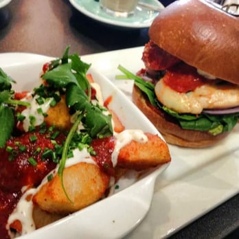 Lolo & Wren - Close up of the chicken chori pan and patatas bravas. - Restaurants Near Me - Brunswick West, VIC Lolo & Wren - Close up of the chicken chori pan and patatas bravas. - Restaurants Near Me - Brunswick West, VIC