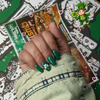 Artistic Nails and Spa - Vivian did amazing at painting my clover for St. Patrick's day! - Nail Salons Near Me - Vienna, Virginia Artistic Nails and Spa - Vivian did amazing at painting my clover for St. Patrick's day! - Nail Salons Near Me - Vienna, Virginia
