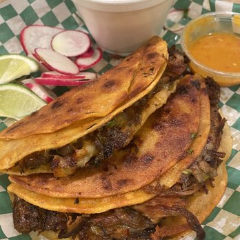 Con Sabor A Mexico - Birria tacos with consommé - Food Trucks Near Me - San Jose, California Con Sabor A Mexico - Birria tacos with consommé - Food Trucks Near Me - San Jose, California