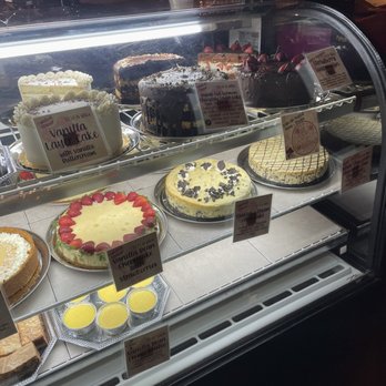 Lulu's Chocolate Bar - Display - Desserts Near Me - Savannah, Georgia