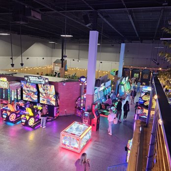 Stratosphere Social - Arcades Near Me - Eldersburg, Maryland Stratosphere Social - Arcades Near Me - Eldersburg, Maryland