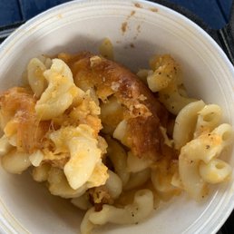 Macaroni with cheese on top Macaroni with cheese on top