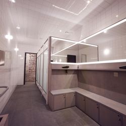 BLOK Clapton - Changing rooms, lockers and showers