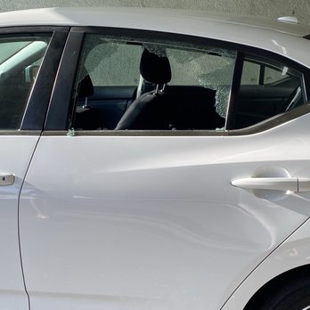 D & R Auto Glass - before - Auto Glass Services Near Me - Pasadena, California D & R Auto Glass - before - Auto Glass Services Near Me - Pasadena, California