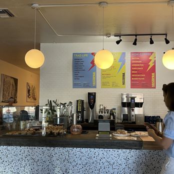 Tamosan Coffee Lounge - Coffee Roasteries Near Me - Scottsdale, Arizona