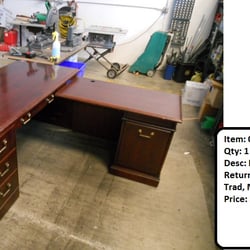 Wilcox Office Mart - L-Desk, traditional