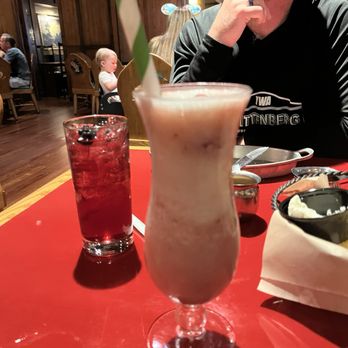 Whispering Canyon Cafe - Yummy drinks! - Barbeque Near Me - Lake Buena Vista, Florida