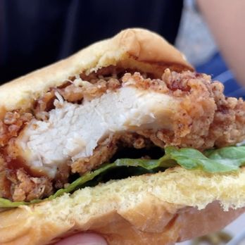 FM Kitchen & Bar - Spicy chicken sandwich - Bars Near Me - Houston, Texas FM Kitchen & Bar - Spicy chicken sandwich - Bars Near Me - Houston, Texas