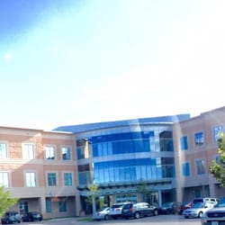 The Center at Lincoln - Beautiful entrance and lots of parking