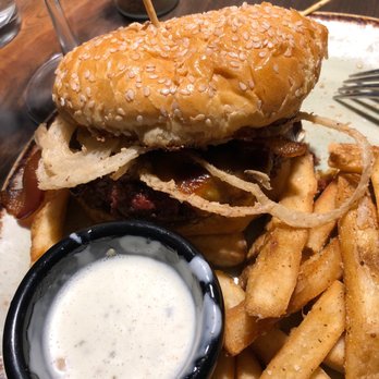Bobby Q - Biltmore - Smoke house burger, super good! - Barbeque Near Me - Phoenix, Arizona Bobby Q - Biltmore - Smoke house burger, super good! - Barbeque Near Me - Phoenix, Arizona