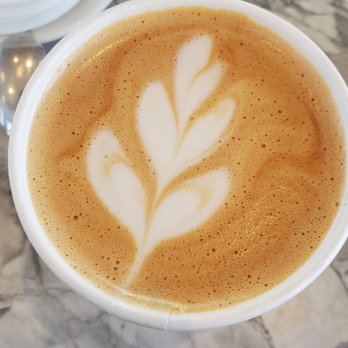 La Colombe Coffee Roasters - Vanilla latte - Coffee & Tea Near Me - San Diego, California