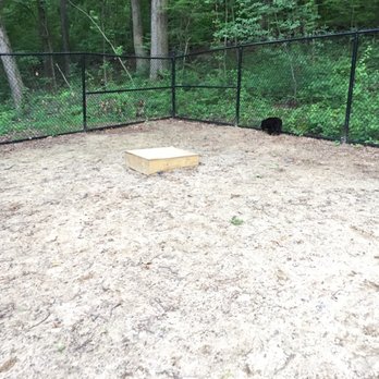 Andover Dog Park - Dog Parks Near Me - Andover, Massachusetts Andover Dog Park - Dog Parks Near Me - Andover, Massachusetts