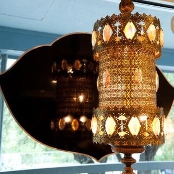 Lyric Salon - Chandelier helps creates a little cozy spot to wait - Hair Salons Near Me - Austin, Texas Lyric Salon - Chandelier helps creates a little cozy spot to wait - Hair Salons Near Me - Austin, Texas