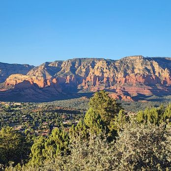 Airport Mesa - Hiking Near Me - Sedona, Arizona Airport Mesa - Hiking Near Me - Sedona, Arizona