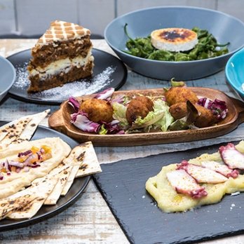 Bar Flow - Menu Degustacion Tapas X2 - Tapas/Small Plates Near Me - Barcelona, B