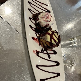 Bouchon - Warm Blueberry-Lemon Upside-Down Cake - French Near Me - Santa Barbara, California Bouchon - Warm Blueberry-Lemon Upside-Down Cake - French Near Me - Santa Barbara, California