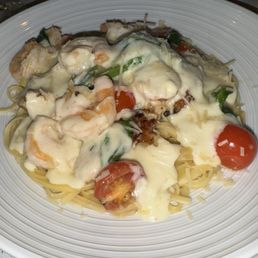 Chicken and Shrimp Florentine Pasta