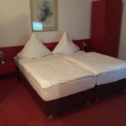 City-Hotel - Gemütlich, sauberes renoviertes Bad und Wifi