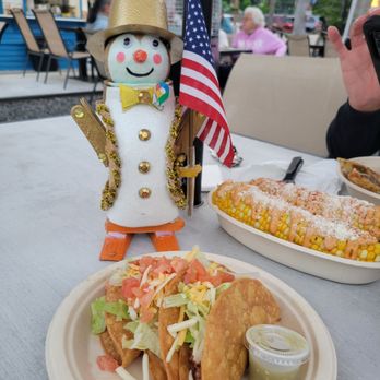 Azul Agave - 3 beef tacos with lettuce tomatoes and cheese in a fried tortilla shell - Mexican Near Me - Ogunquit, Maine Azul Agave - 3 beef tacos with lettuce tomatoes and cheese in a fried tortilla shell - Mexican Near Me - Ogunquit, Maine