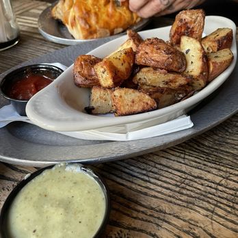 Cornish Pasty - Garlic & Herb Roasted Red Potatoes (GF, Vegan) - Pubs Near Me - Phoenix, Arizona