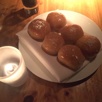 Ariete - Dinner rolls - New American Near Me - Miami, Florida