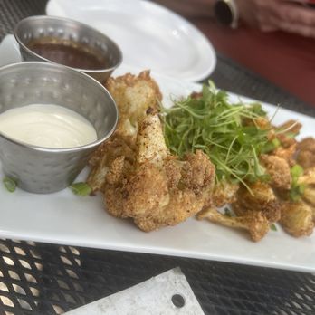 Eclectic Bar and Grill - Fried cauliflower - Burgers Near Me - Silverthorne, Colorado