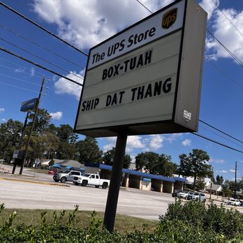 The UPS Store - Shipping Centers Near Me - Spring, Texas