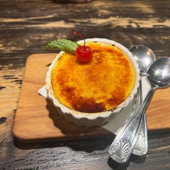 La Bodeguita Restaurant - Crema Catalana - Spanish Near Me - Hialeah, Florida