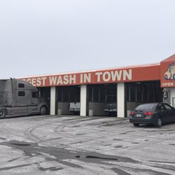 Jet Kleen Coin Car Wash - 12-Bays to Select from but there's a height restriction