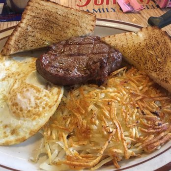 Tommy's Cafe - American Near Me - Renton, Washington
