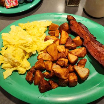 Apple Barrel Restaurant - Eggs and Bacon - Breakfast & Brunch Near Me - Harrisonville, Missouri Apple Barrel Restaurant - Eggs and Bacon - Breakfast & Brunch Near Me - Harrisonville, Missouri