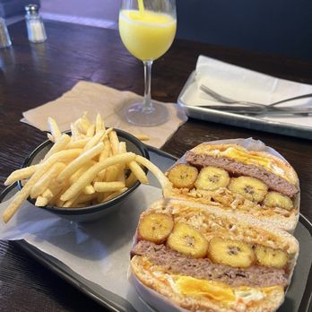 QW Sports Bar - Plantain Burger (comes with fries!) so delicious!!! - Sports Bars Near Me - Winter Park, Florida QW Sports Bar - Plantain Burger (comes with fries!) so delicious!!! - Sports Bars Near Me - Winter Park, Florida