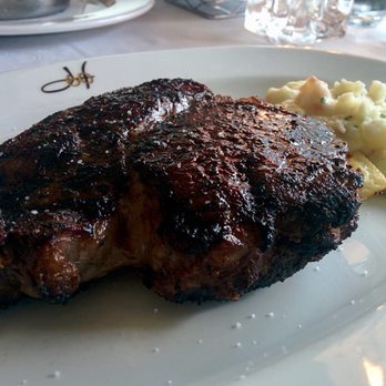 Harbour 60 - Steakhouses Near Me - Toronto, Ontario Harbour 60 - Steakhouses Near Me - Toronto, Ontario