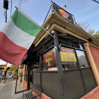 Ralph's Pizzeria - Pizza Near Me - Nutley, New Jersey