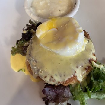 South Kitchen + Bar - Crab cake Benedict - Cocktail Bars Near Me - Athens, Georgia South Kitchen + Bar - Crab cake Benedict - Cocktail Bars Near Me - Athens, Georgia