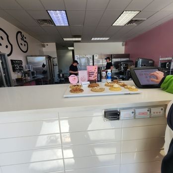 Crumbl - Cedar City - Bakeries Near Me - Cedar City, Utah