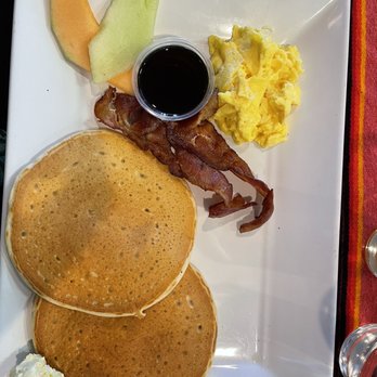 Frida's Cafe - Vanilla pancake dish - Cafes Near Me - Tucson, Arizona