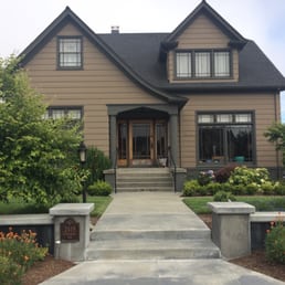 The Hydrangea Inn. The most adorable house on the whole street.