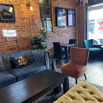 Gainzville Hub - interior - Juice Bars & Smoothies Near Me - Gainesville, Florida