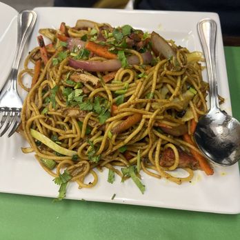 Mustang House - Chicken Chowmein - Himalayan/Nepalese Near Me - Raleigh, North Carolina Mustang House - Chicken Chowmein - Himalayan/Nepalese Near Me - Raleigh, North Carolina