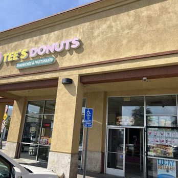 Tee's Donuts - Donuts Near Me - Long Beach, California Tee's Donuts - Donuts Near Me - Long Beach, California